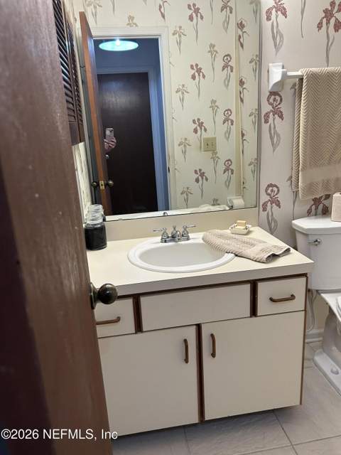 8300 Plaza Gate Lane #1173, Jacksonville FL - photo 10 of 22