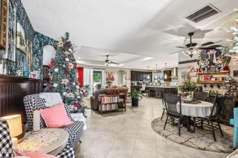 910 Laurel Valley Drive, Orange Park FL - photo 6 of 6