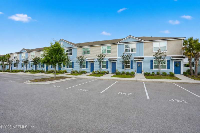 2 bedroom Townhouse at 8321 Asteroid Street, Equinox East, Jacksonville — photo 3