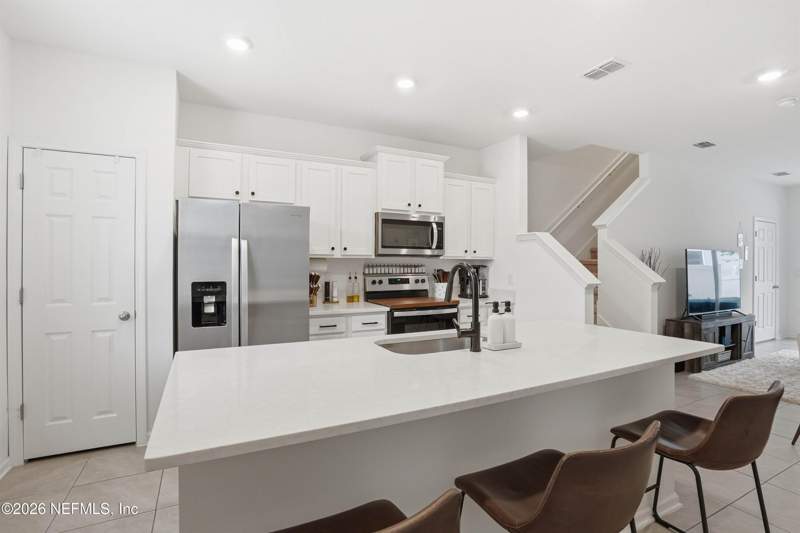 2 bedroom Townhouse at 8321 Asteroid Street, Equinox East, Jacksonville — photo 5