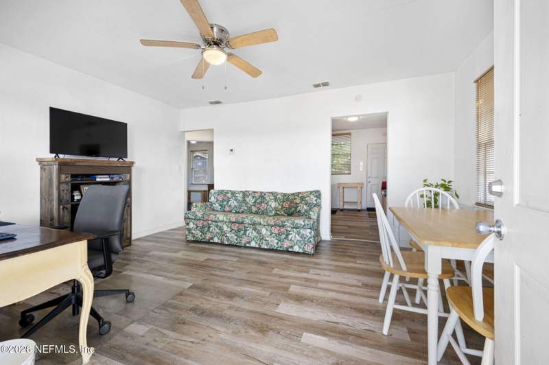 2 bedroom Single Family Residence at 1405 Melson Avenue, Allendale, Jacksonville — photo 5
