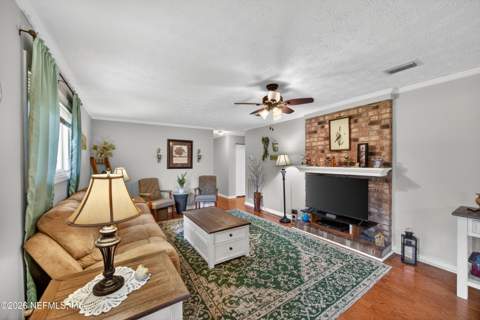 580 Arthur Moore Drive, Green Cove Springs FL - photo 6 of 38