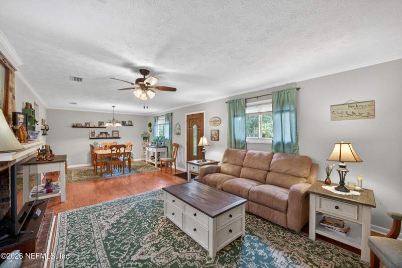 3 bedroom Single Family Residence at 580 Arthur Moore Drive, Lake Asbury, Green Cove Springs — photo 4