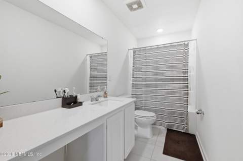 1640 Tanoan Drive, Jacksonville FL - photo 21 of 35