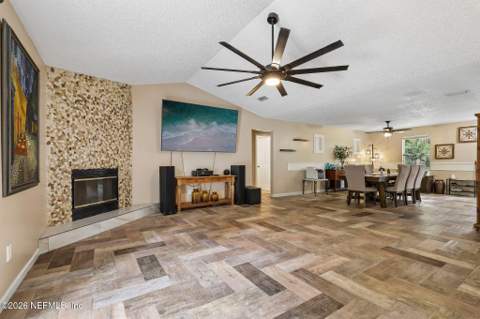 4379 Tarragon Avenue, Middleburg FL - photo 17 of 51