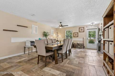 4379 Tarragon Avenue, Middleburg FL - photo 6 of 51