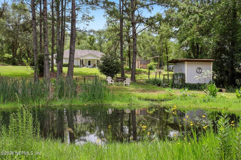 3 bedroom Single Family Residence at 4379 Tarragon Avenue, Black Creek Park, Middleburg — photo 4