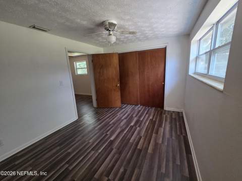 4245 McDaniel Drive, Jacksonville FL - photo 6 of 13