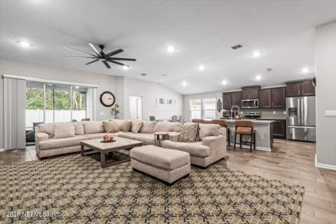 40 Pecan Ridge Court, Jacksonville FL - photo 7 of 37
