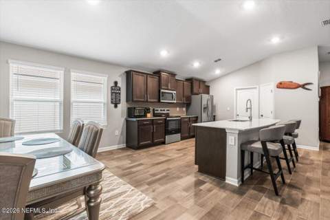 40 Pecan Ridge Court, Jacksonville FL - photo 10 of 37