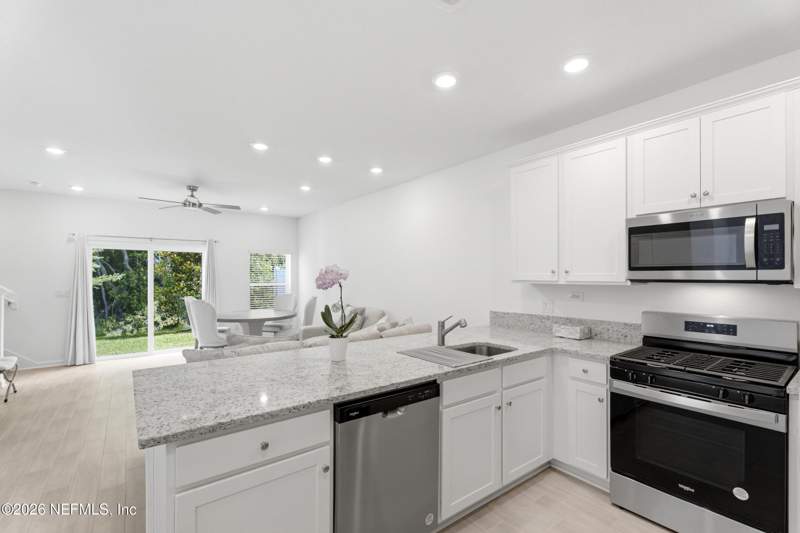 3 bedroom Townhouse at 1615 Cluny Road, Cedar Creek, Jacksonville — photo 3