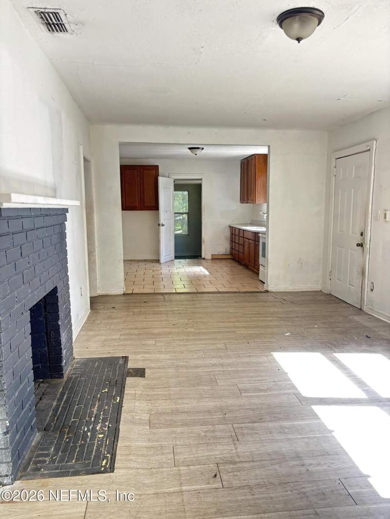 3 bedroom Single Family Residence at 286 Belfort Street, Gandys, Jacksonville — photo 2