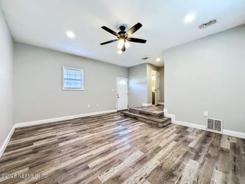 1680 8th Street, Jacksonville FL - photo 7 of 38