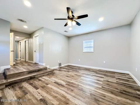 1680 8th Street, Jacksonville FL - photo 8 of 38