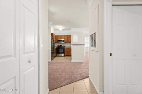 8550 Touchton Road #122, Jacksonville FL - photo 13 of 35