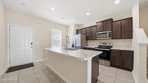 843 Centennial Street, Jacksonville FL - photo 7 of 40