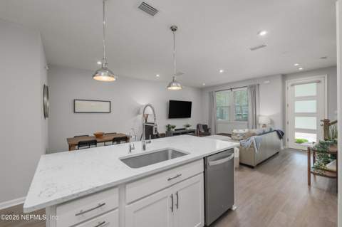 3632 Marsh Reserve Boulevard, Jacksonville FL - photo 15 of 47