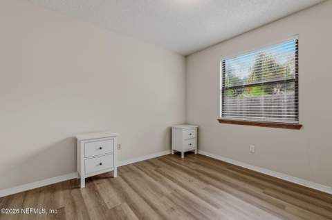1335 Bee Street, Orange Park FL - photo 23 of 34