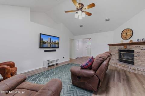 1335 Bee Street, Orange Park FL - photo 7 of 34