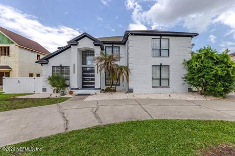 4344 Boat Club Drive, Jacksonville FL - photo 10 of 99