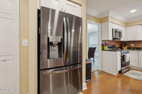 11257 Portside Drive, Jacksonville FL - photo 17 of 72