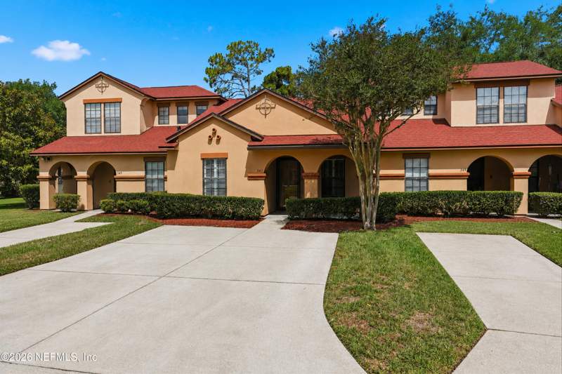 2 bedroom Townhouse at 347 Redwood Lane, Julington Creek Plan, St. Johns — photo 3