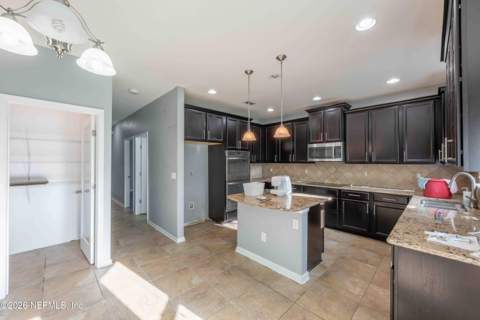 4777 Plantation Oaks Boulevard, Orange Park FL - photo 18 of 36