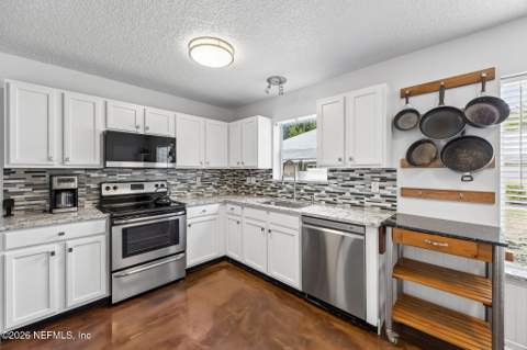 96291 Nassau Lakes Circle, Fernandina Beach FL - photo 17 of 33