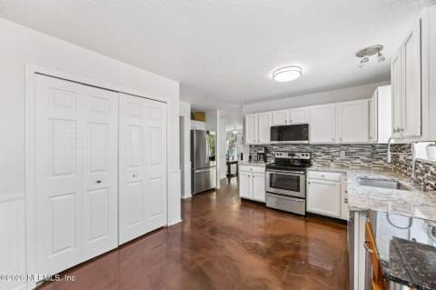 96291 Nassau Lakes Circle, Fernandina Beach FL - photo 20 of 33