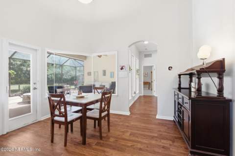 14779 Amelia View Drive, Jacksonville FL - photo 14 of 92