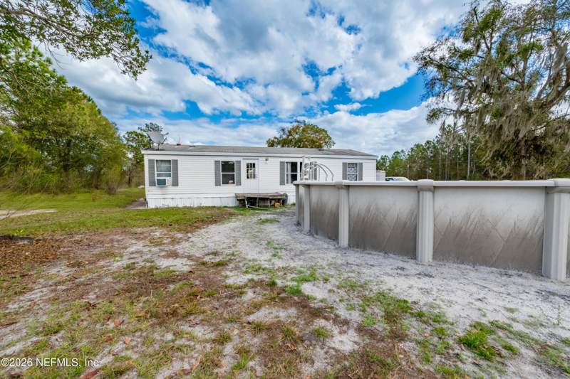 3 bedroom Mobile Home at 4504 Marilyn Court, Keystone Heights, Keystone Heights — photo 4