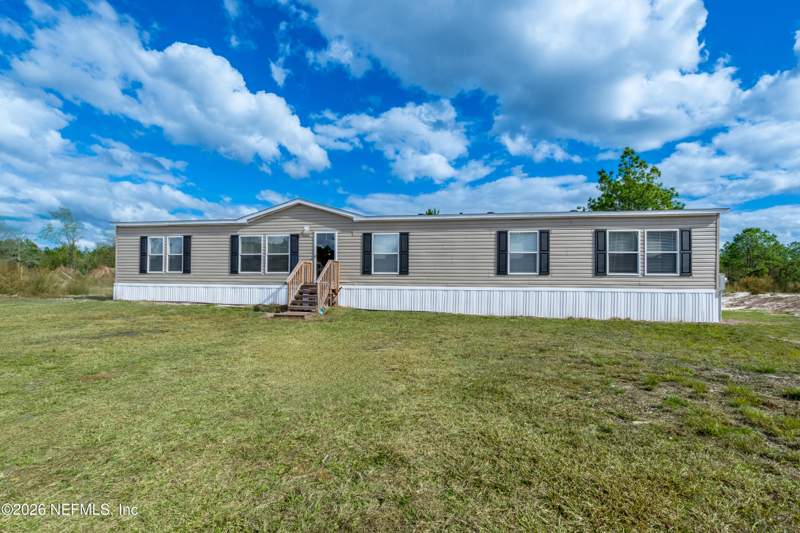4 bedroom Mobile Home at 4500 Marilyn Court, Keystone Heights, Keystone Heights — photo 3