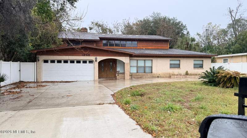 5 bedroom Single Family Residence at 1645 Forest Hills Road, Lake Forest Hills, Jacksonville — photo 2