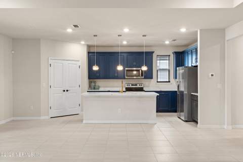 2817 Ivy Post Drive, Jacksonville FL - photo 19 of 49