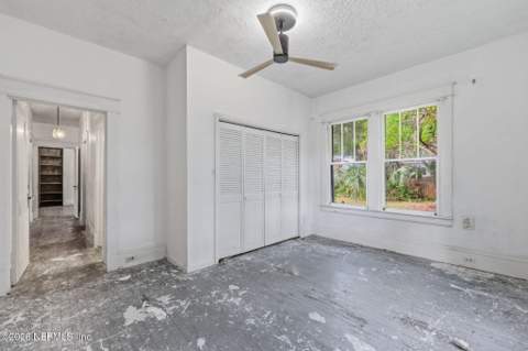 4313 Hiawatha Street, Jacksonville FL - photo 14 of 35