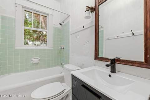 4313 Hiawatha Street, Jacksonville FL - photo 15 of 35