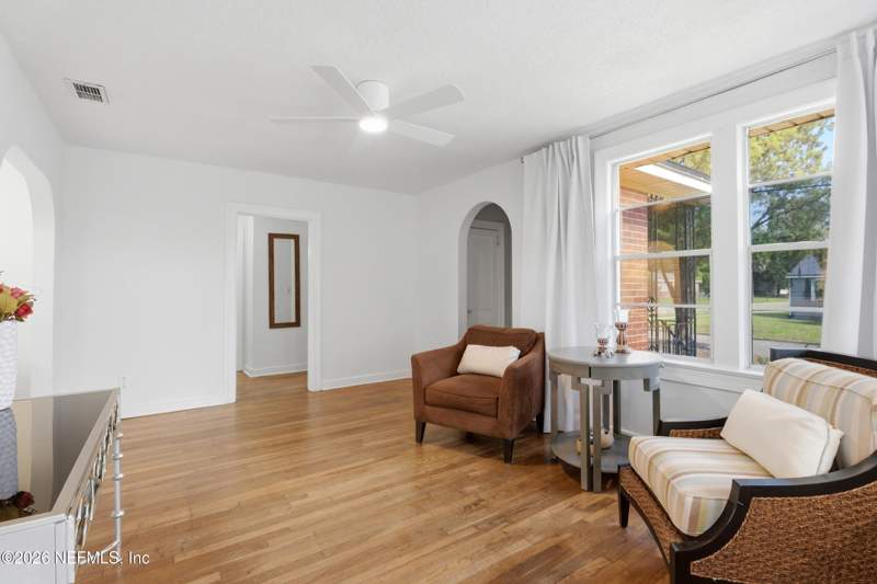 3 bedroom Single Family Residence at 504 E 58th Street, Millers Addition, Jacksonville — photo 5