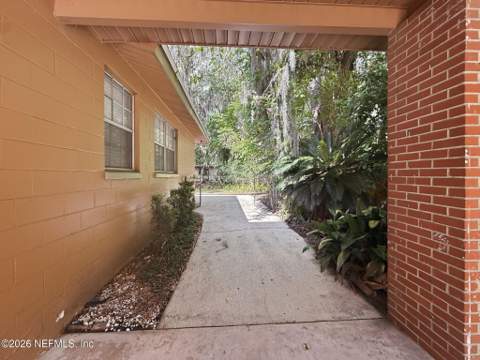 5516 Ahmad Drive, Jacksonville FL - photo 11 of 55