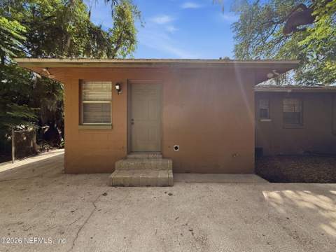5516 Ahmad Drive, Jacksonville FL - photo 12 of 55