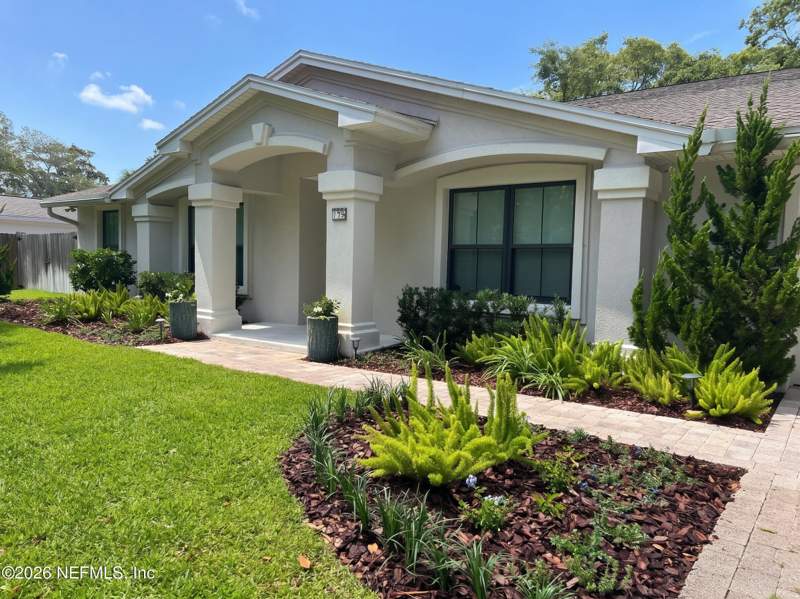 5 bedroom Single Family Residence at 19 Fairway Lane, Mission Hills, Jacksonville Beach — photo 4