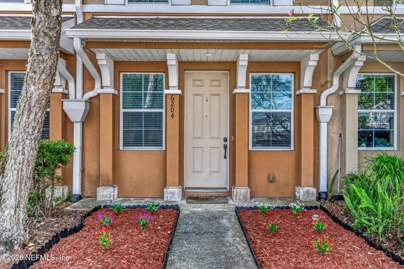 2 bedroom Townhouse at 6204 High Tide Boulevard, Sumerlin At Bartram, Jacksonville — photo 3