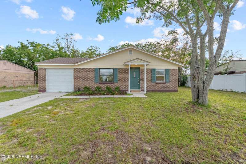 3 bedroom Single Family Residence at 2224 Mindanao Drive, Sandalwood, Jacksonville — photo 3