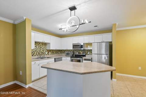 3591 Kernan Boulevard #208, Jacksonville FL - photo 23 of 37