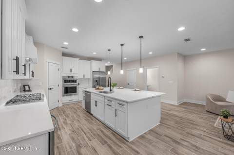 8863 Amalfi Court, Jacksonville FL - photo 13 of 64