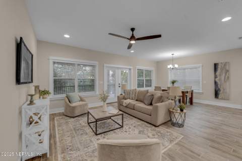 8863 Amalfi Court, Jacksonville FL - photo 18 of 64