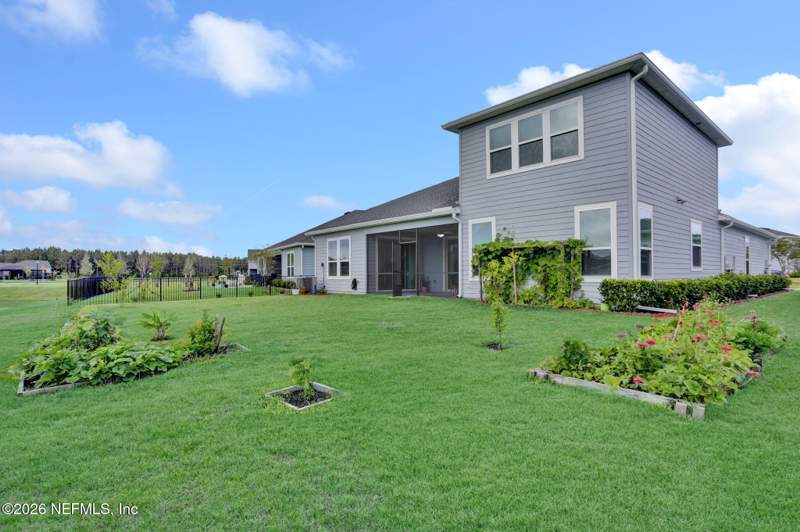 5 bedroom Single Family Residence at 335 Country Fern Drive, Silver Landing, Jacksonville — photo 5