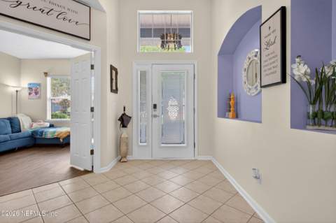 14816 Falling Waters Drive, Jacksonville FL - photo 12 of 52