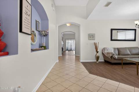 14816 Falling Waters Drive, Jacksonville FL - photo 8 of 52