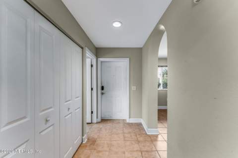 9745 Touchton Road #230, Jacksonville FL - photo 7 of 47