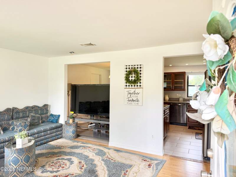 3 bedroom Single Family Residence at 5155 Broken Arrow Drive, Ortega South, Jacksonville — photo 4